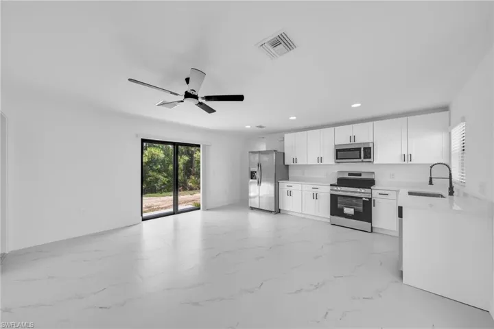 4984 Fairway Ct 4984, Lehigh Acres, Florida 33973