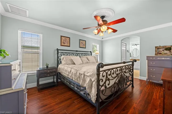 Spacious primary suite