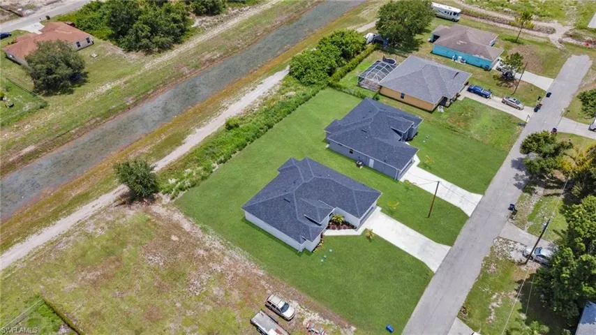Aerial perspective of suburban area