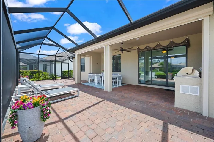 7022 Live Oak Dr, Naples, Florida 34114