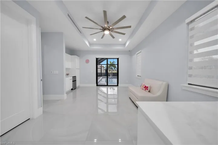 1612 Nw 37th Ave, Cape Coral, Florida 33993