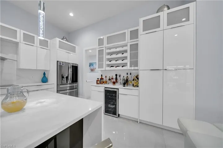1612 Nw 37th Ave, Cape Coral, Florida 33993