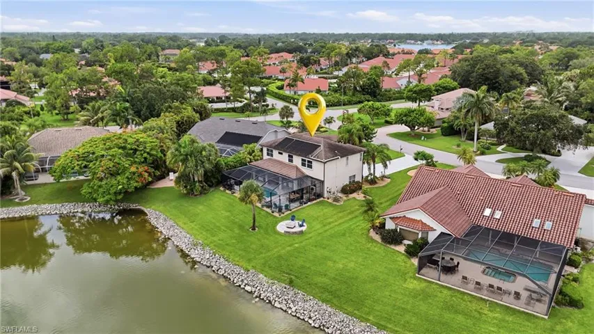 308 Wentworth Ct, Naples, Florida 34104