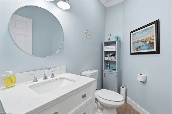 308 Wentworth Ct, Naples, Florida 34104