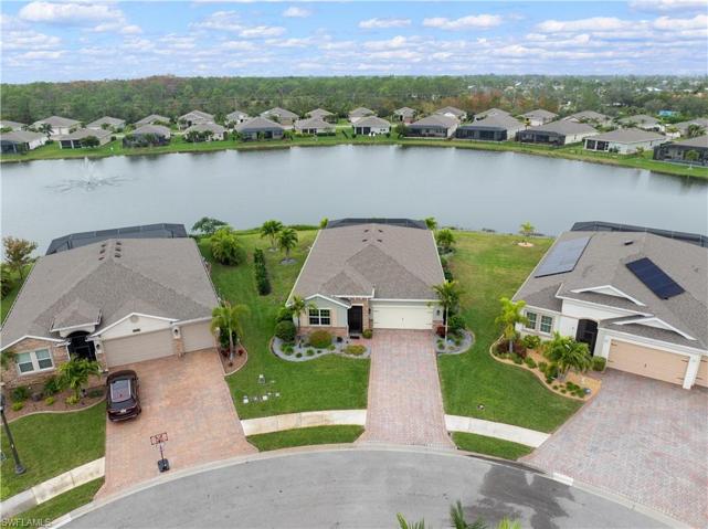 2483 Cagunas CT, CAPE CORAL FL 33909