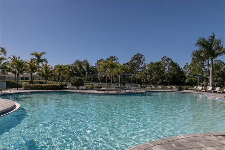 2483 Cagunas CT, CAPE CORAL FL 33909