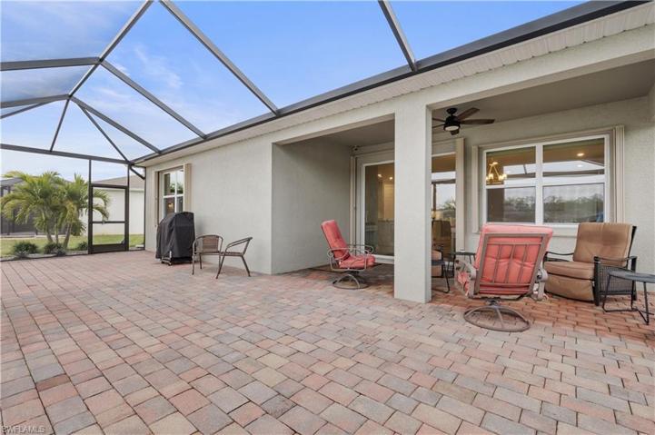 2483 Cagunas CT, CAPE CORAL FL 33909
