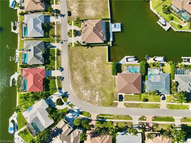 1540 Buccaneer Ct, Marco Island, Florida 34145