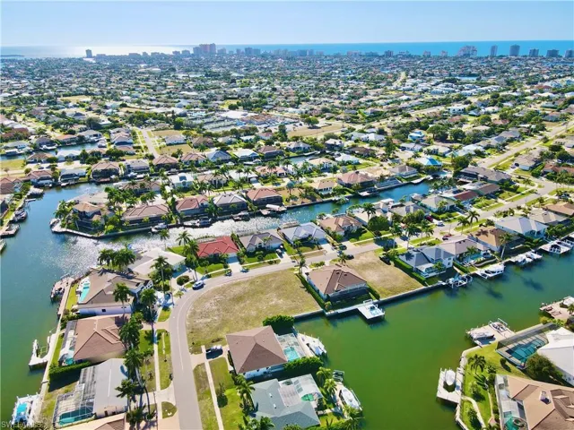1540 Buccaneer Ct, Marco Island, Florida 34145