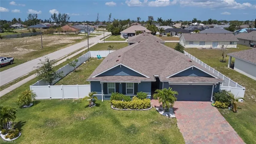 2722 SW 8th  CT, Cape Coral, FL 33914