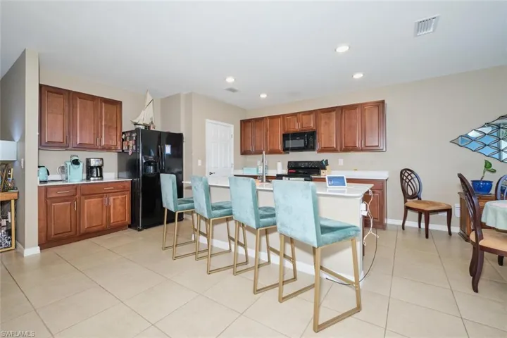 2722 SW 8th  CT, Cape Coral, FL 33914