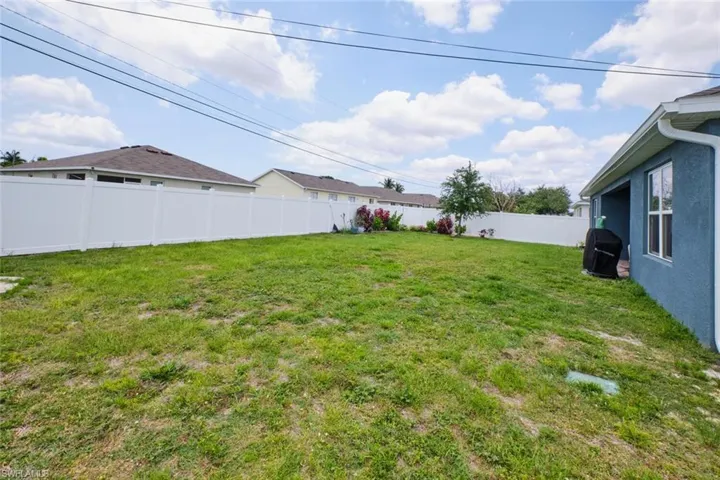 2722 SW 8th  CT, Cape Coral, FL 33914