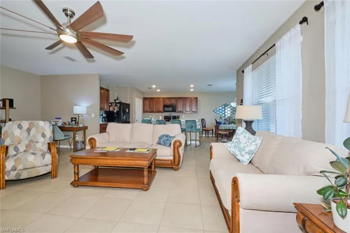 2722 SW 8th  CT, Cape Coral, FL 33914