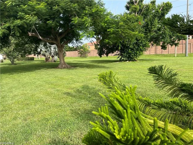 1245  Myerlee Country Club  BLVD, Fort Myers, FL 33919