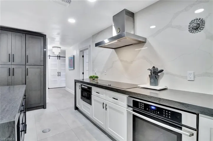 2850  68th SW ST, Naples, FL 34105