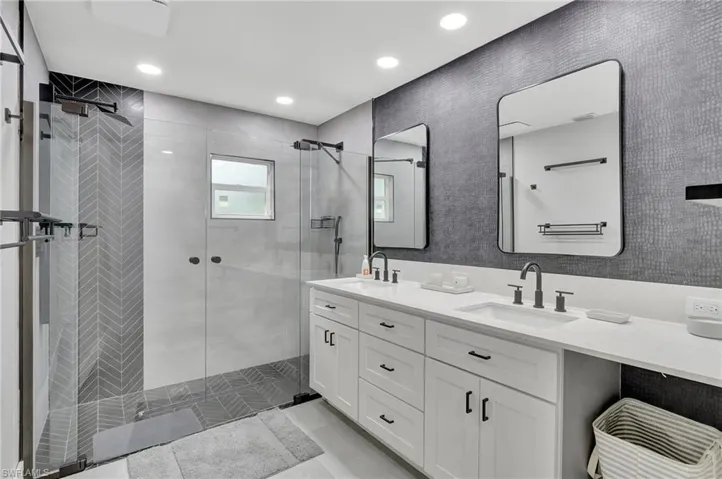 2850  68th SW ST, Naples, FL 34105