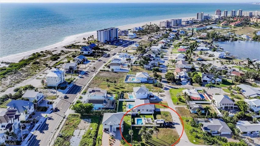 Close to Bonita Springs and Naples