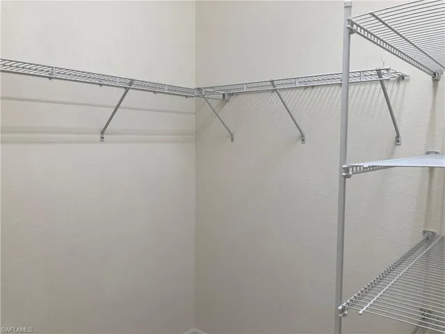 Walk In Closet- Owners