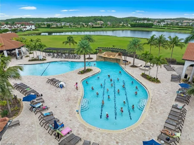 Communtiy Pool