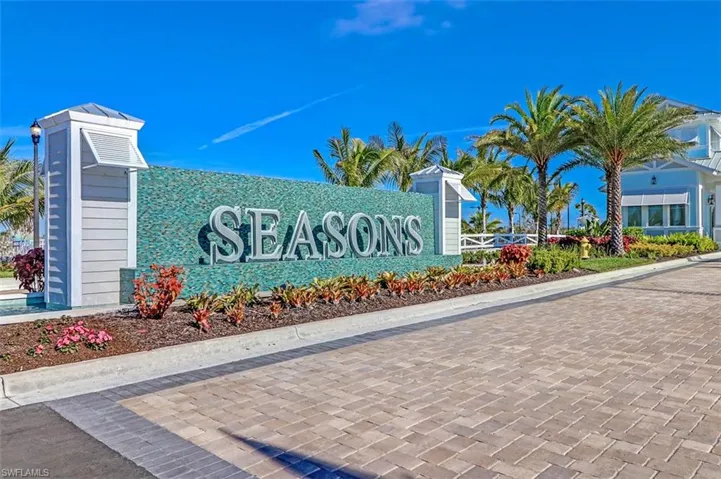 The Beautiful Front Entry Of The Season Of Bonita Springs!!