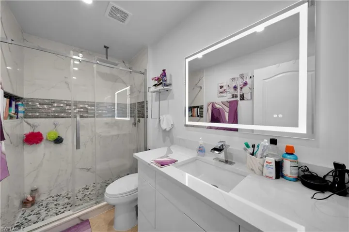 905 Nw 20th Ave, Cape Coral, Florida 33993