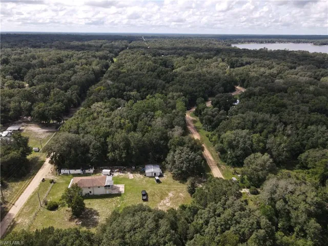 106 Gunner Ave Ave, Interlachen, Florida 32148