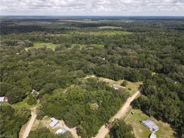 106 Gunner Ave Ave, Interlachen, Florida 32148
