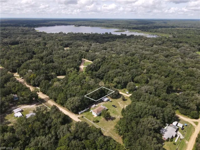 106 Gunner Ave Ave, Interlachen, Florida 32148