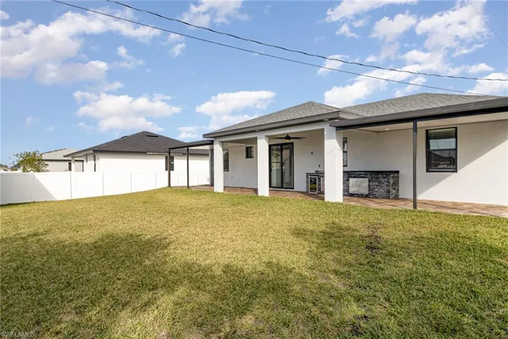 1314 NE 4th  PL, Cape Coral, FL 33909