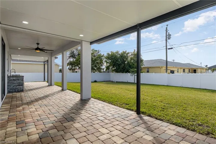 1314 NE 4th  PL, Cape Coral, FL 33909