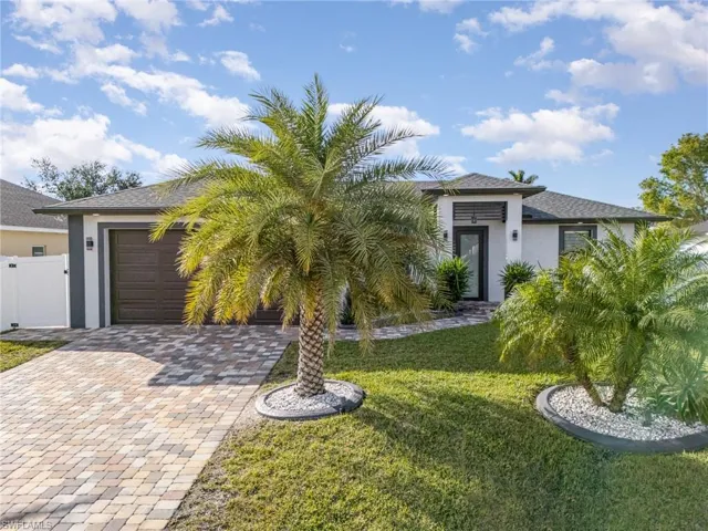 1314 NE 4th  PL, Cape Coral, FL 33909