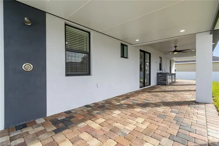 1314 NE 4th  PL, Cape Coral, FL 33909