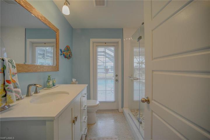 4506 SE 6th  CT, Cape Coral, FL 33904