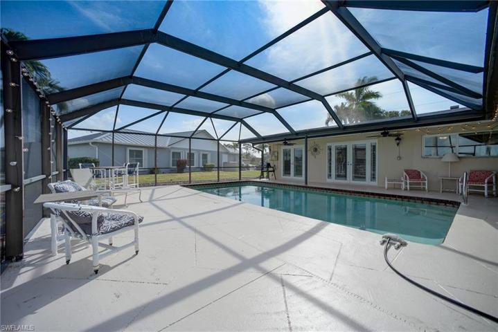 4506 SE 6th  CT, Cape Coral, FL 33904