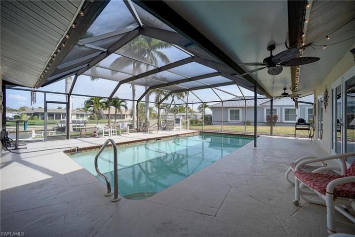 4506 SE 6th  CT, Cape Coral, FL 33904
