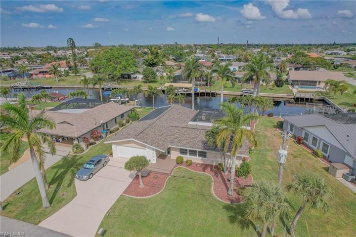 4506 SE 6th  CT, Cape Coral, FL 33904