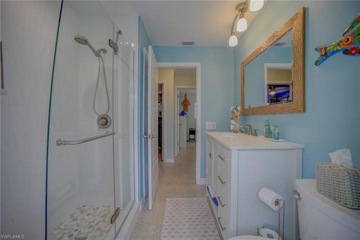 4506 SE 6th  CT, Cape Coral, FL 33904