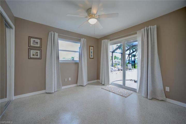 4506 SE 6th  CT, Cape Coral, FL 33904
