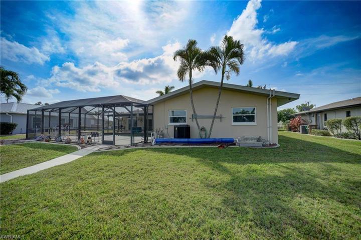 4506 SE 6th  CT, Cape Coral, FL 33904
