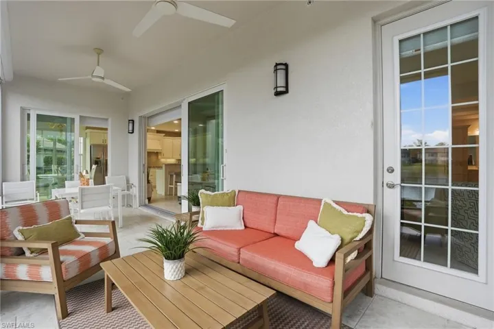 8066 Signature Club Cir 102, Naples, Florida 34113