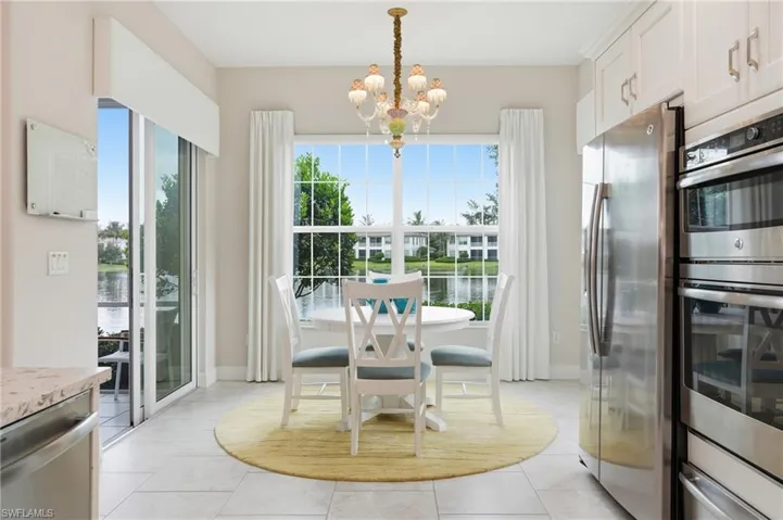 8066 Signature Club Cir 102, Naples, Florida 34113