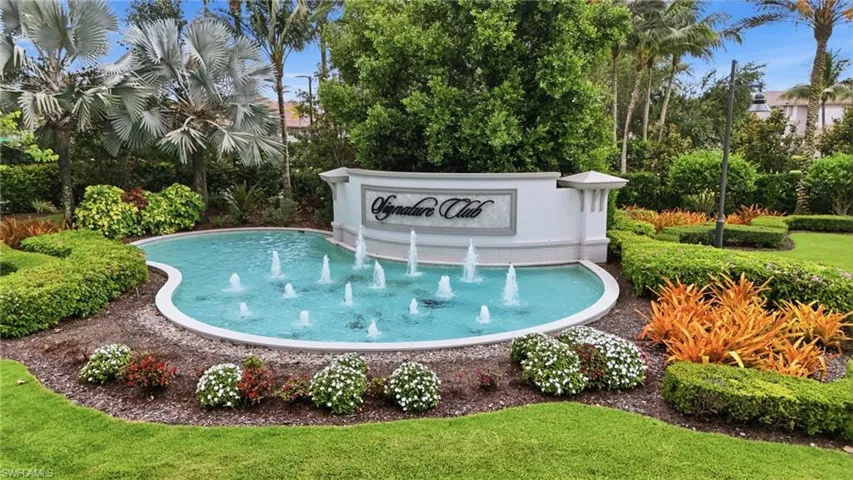 8066 Signature Club Cir 102, Naples, Florida 34113