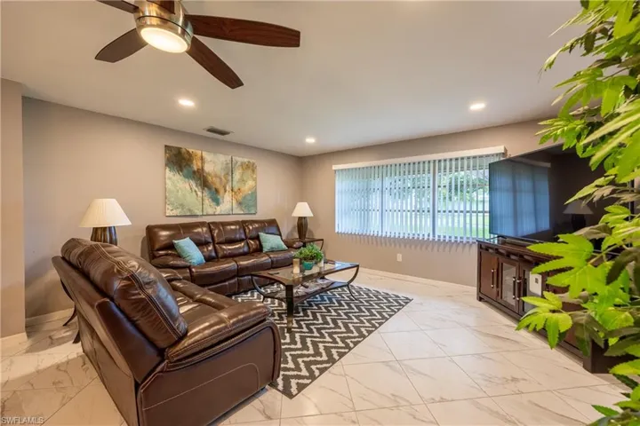 531 Pangola Dr, North Fort Myers, Florida 33903