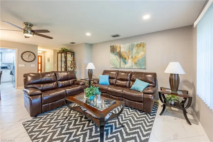 531 Pangola Dr, North Fort Myers, Florida 33903