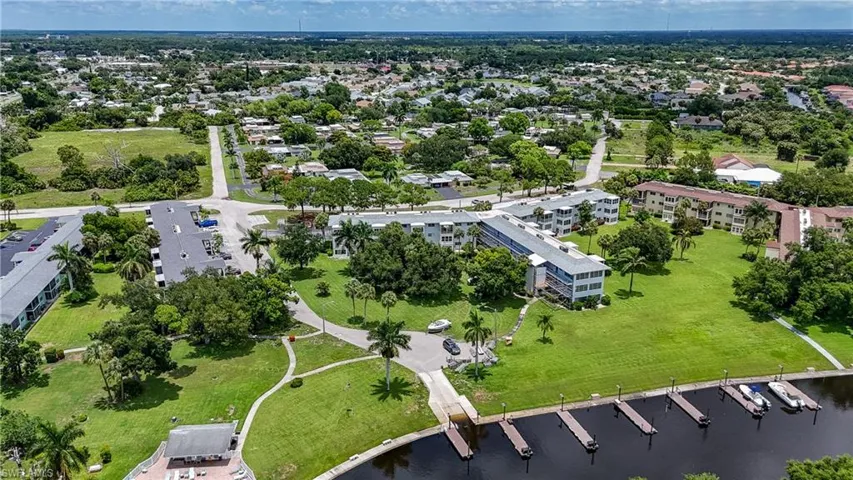 531 Pangola Dr, North Fort Myers, Florida 33903