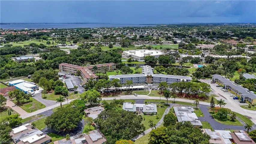 531 Pangola Dr, North Fort Myers, Florida 33903