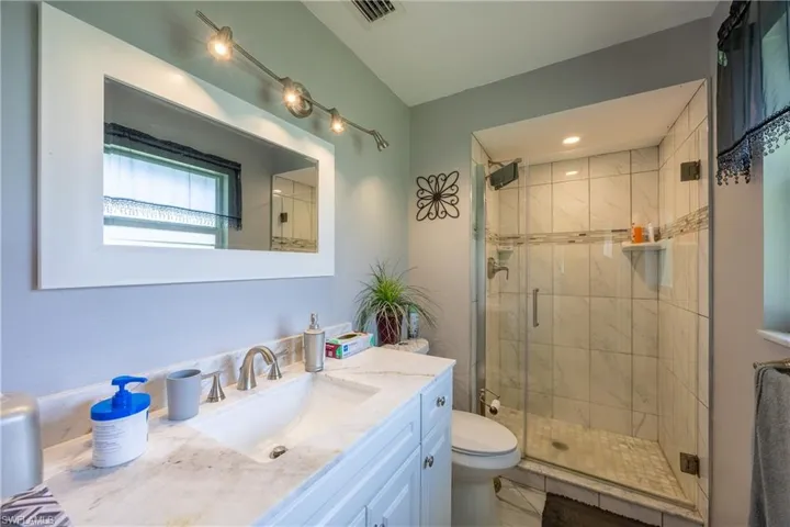 531 Pangola Dr, North Fort Myers, Florida 33903