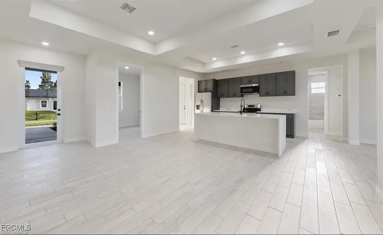 2719 42nd St W, Lehigh Acres, Florida 33971