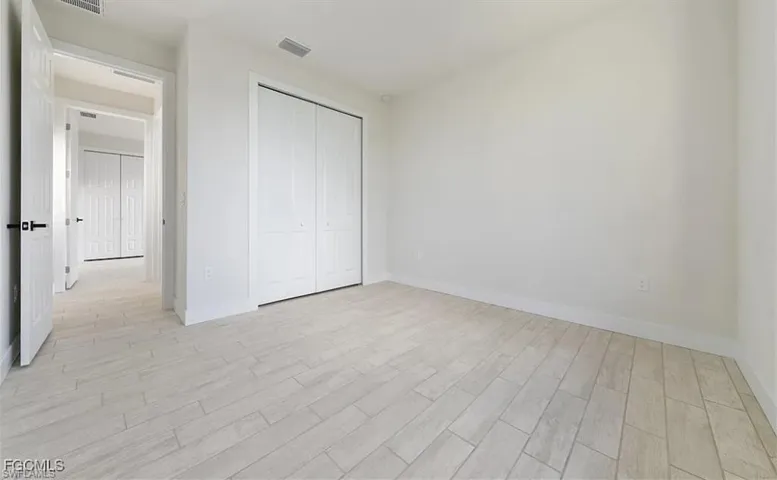 2719 42nd St W, Lehigh Acres, Florida 33971