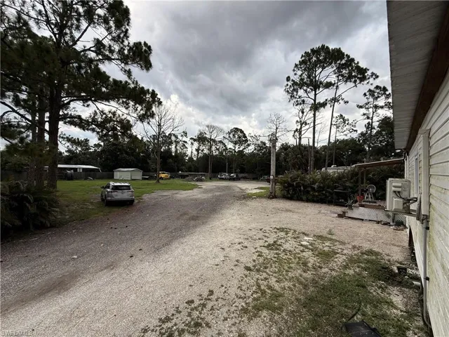 8219 Bartholomew Dr, North Fort Myers, Florida 33917
